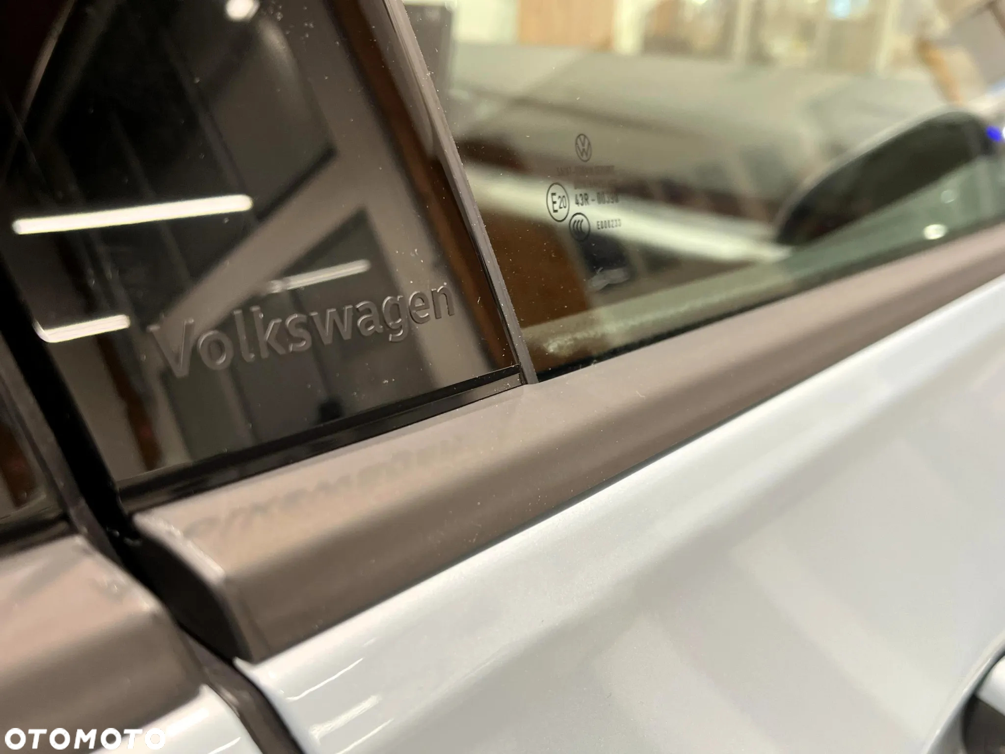 Volkswagen Golf VIII 1.5 eTSI mHEV Life Plus DSG - 37