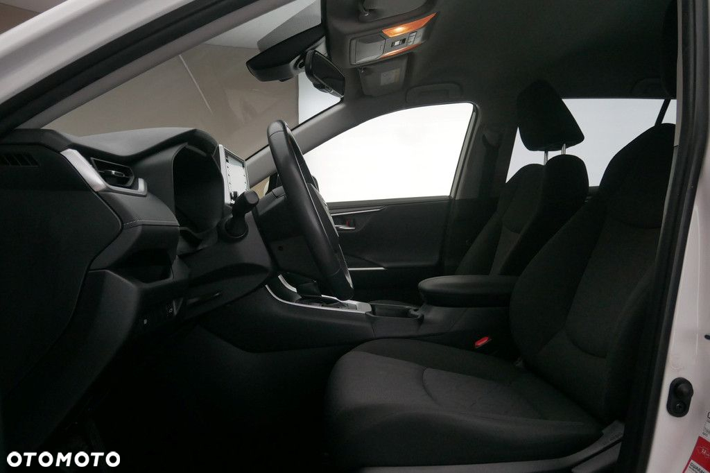 Toyota RAV4 - 12