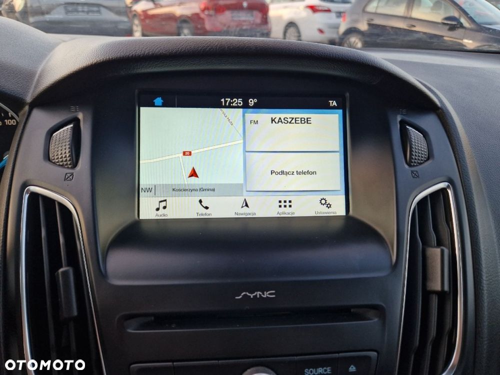 Ford Focus 1.0 EcoBoost Titanium - 13