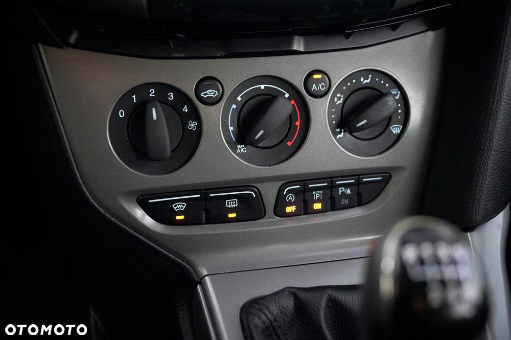 Ford Focus - 35