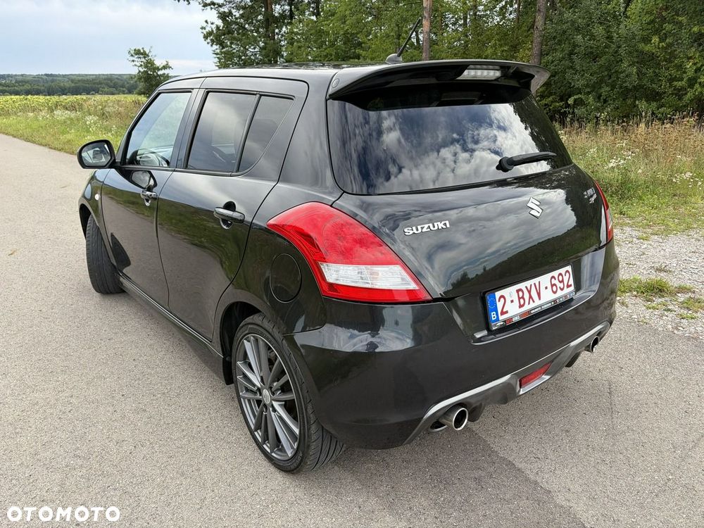 Suzuki Swift - 3