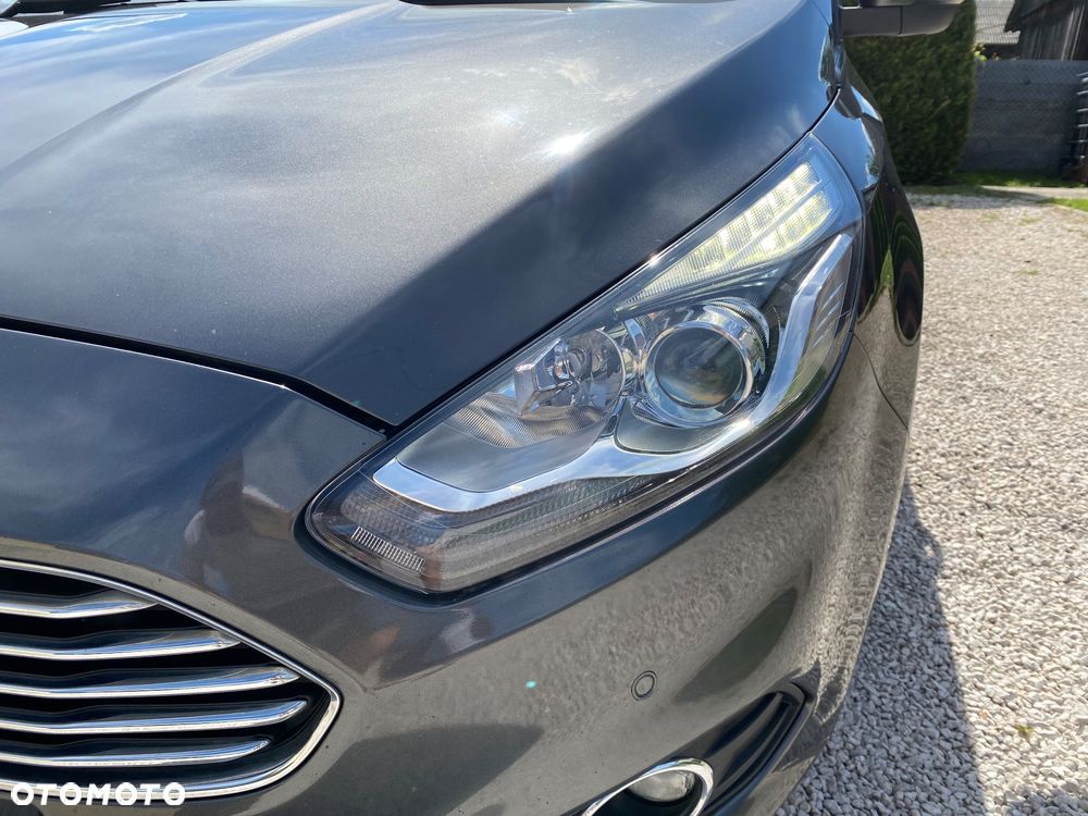 Ford S-Max 2.0 TDCi Titanium - 11