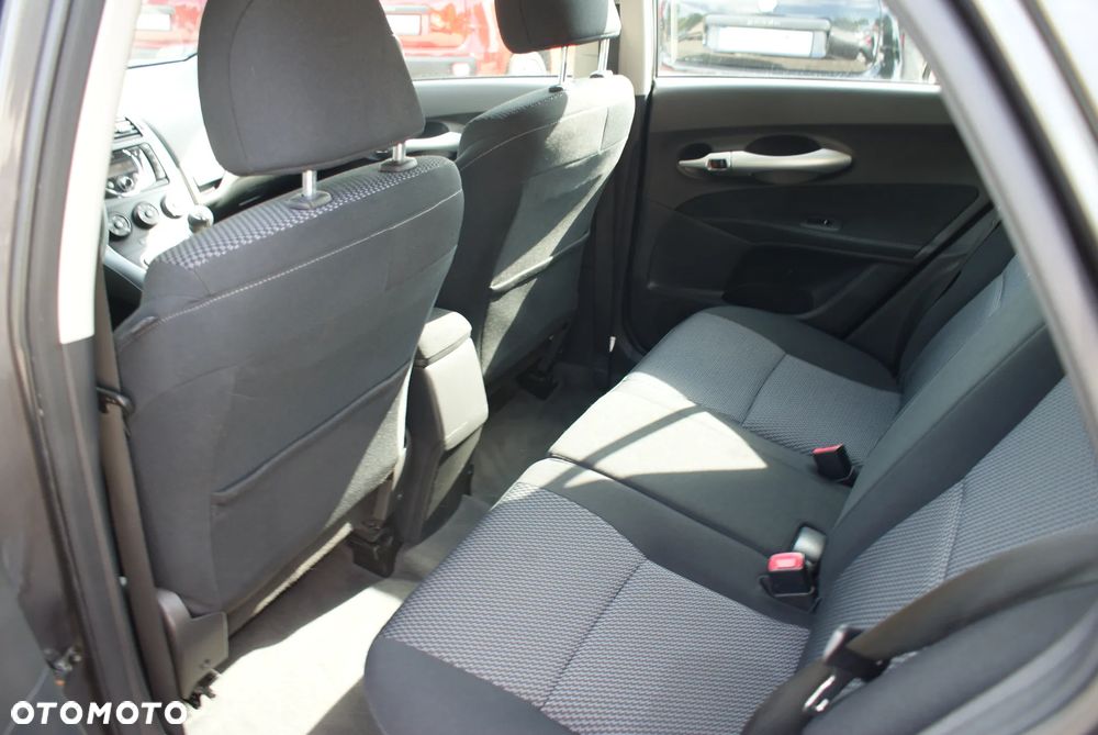 Toyota Auris - 6