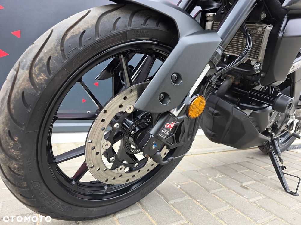 Yamaha MT - 21