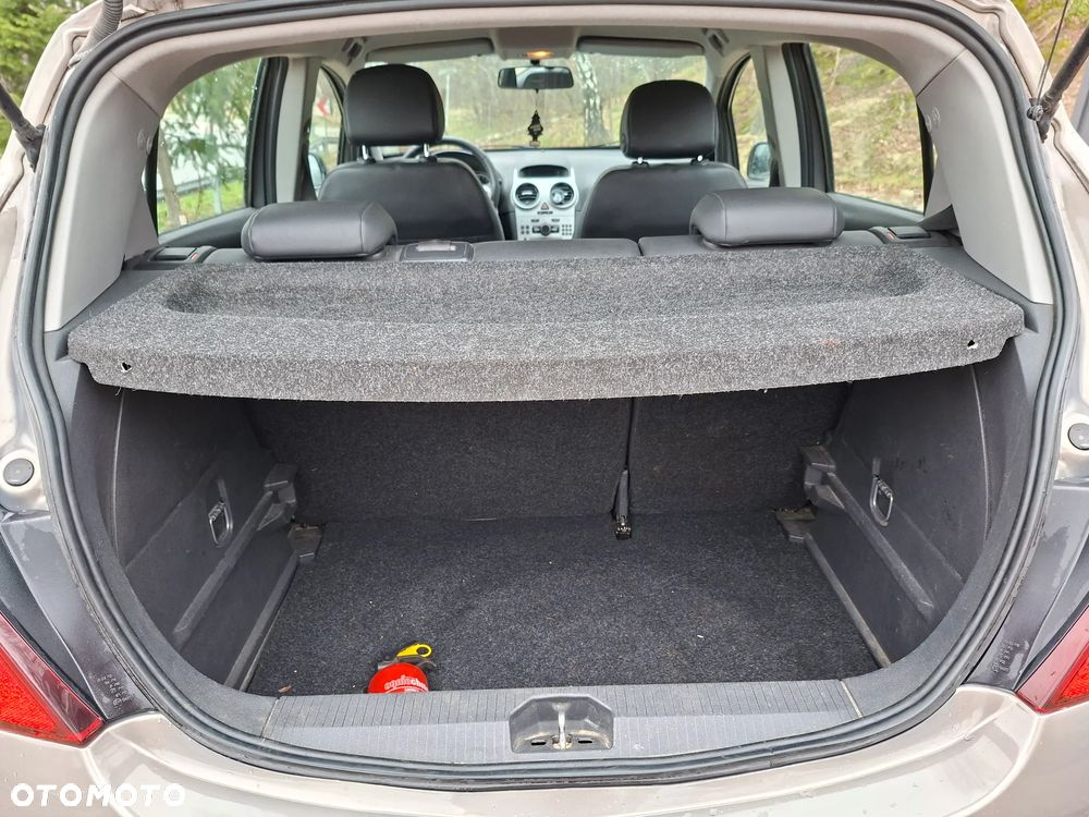 Opel Corsa - 13
