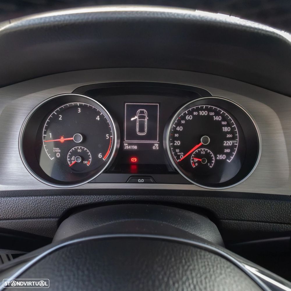 VW Golf Variant 1.6 TDi BlueMotion Confortline - 19