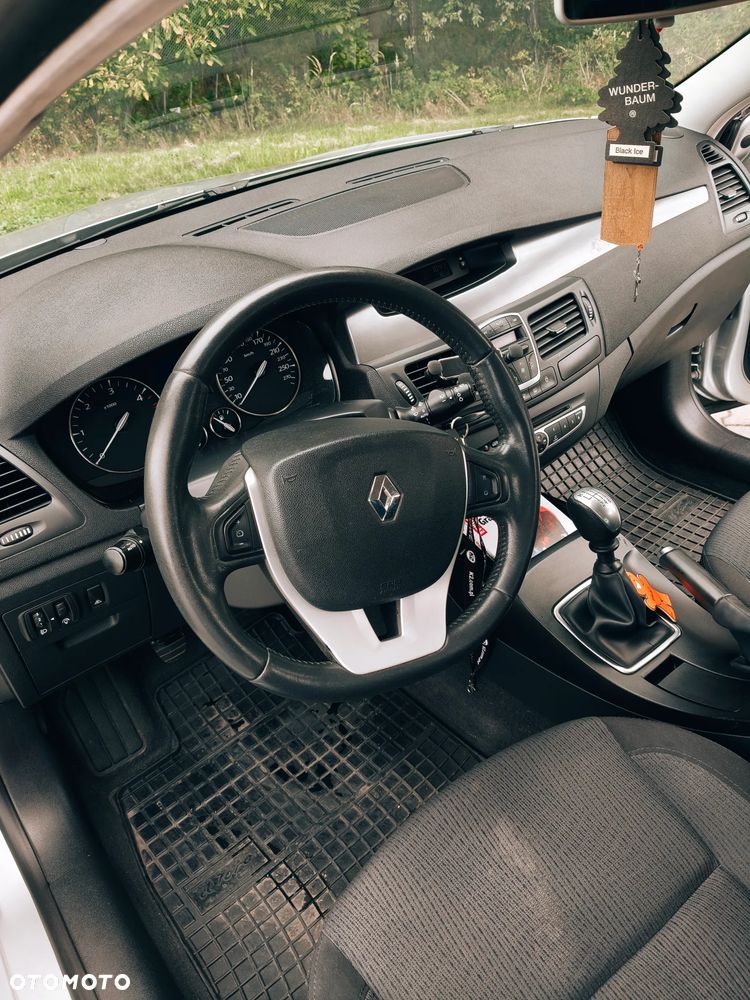 Renault Laguna - 2