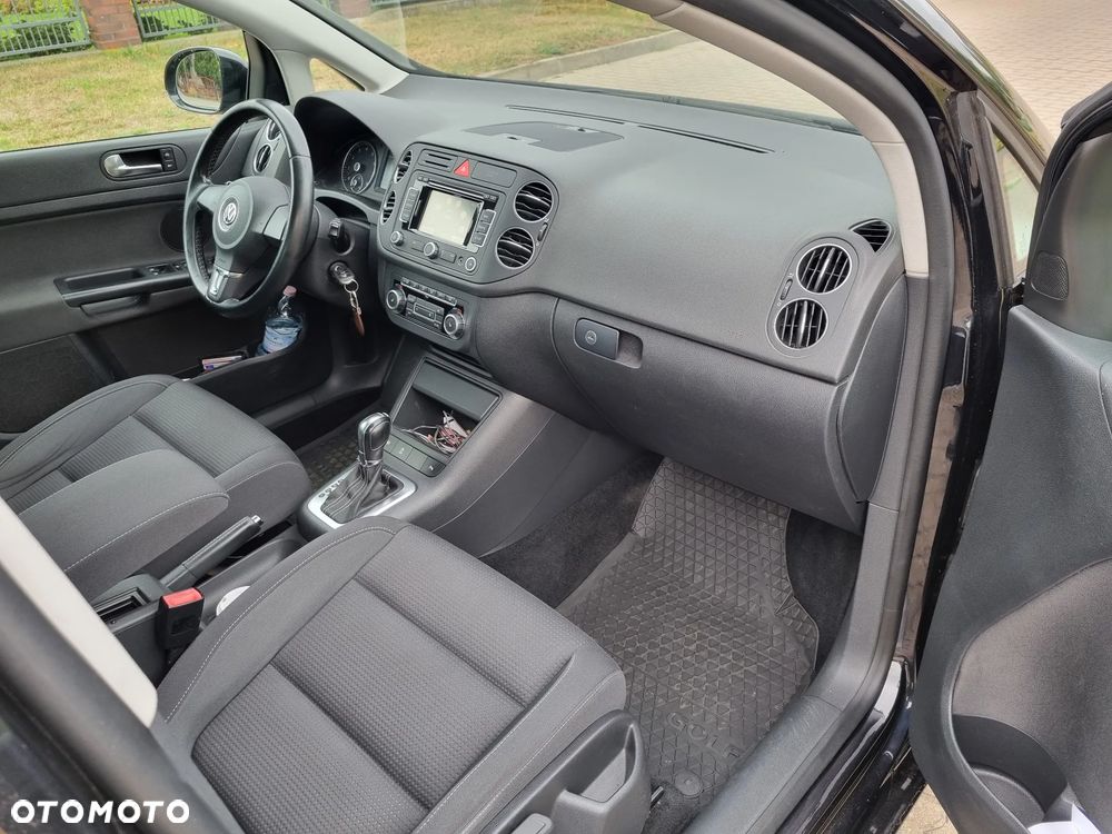 Volkswagen Golf Plus 1.4 TSI Highline DSG - 12