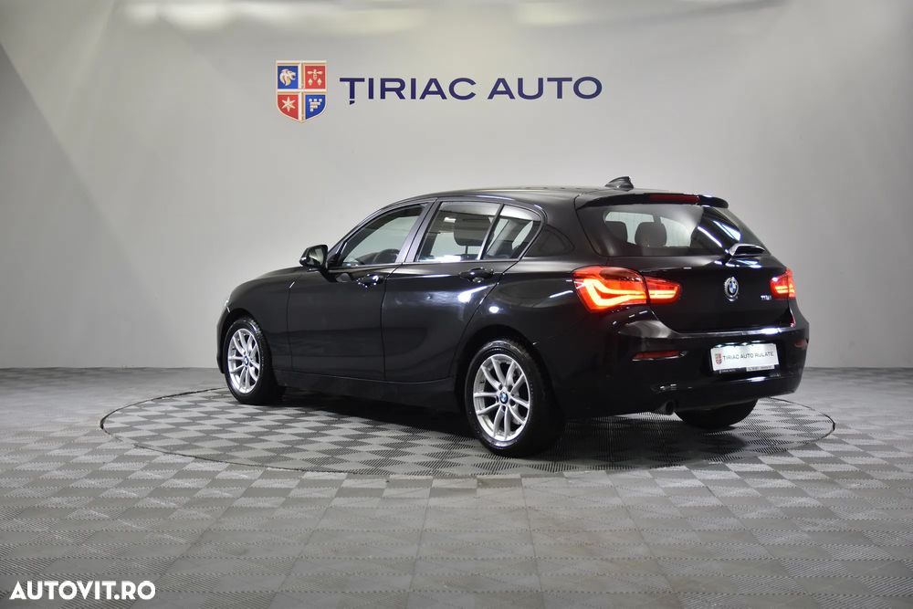 BMW Seria 1 118i - 4