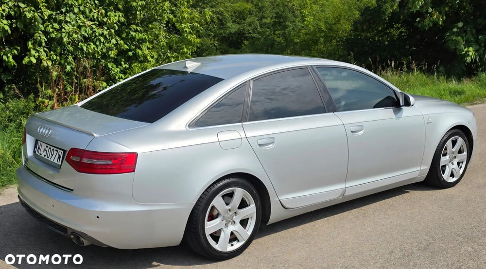 Audi A6 Limousine 2.4 - 6