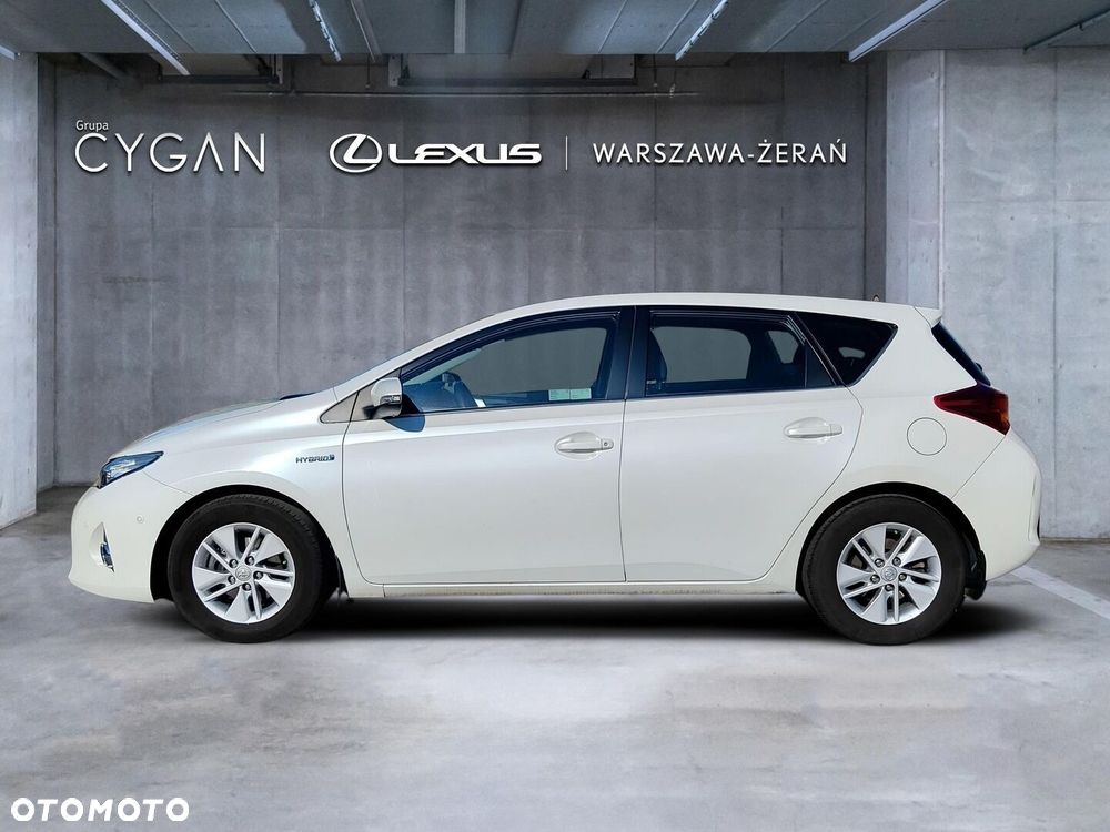 Toyota Auris Hybrid 135 Premium - 4