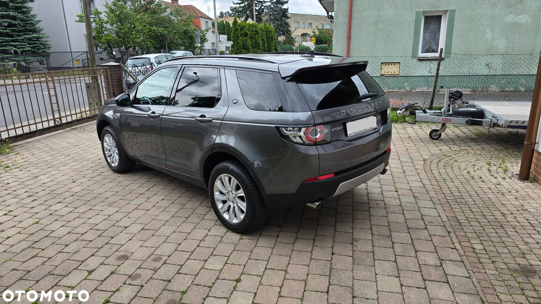 Land Rover Discovery Sport 2.0 D180 R-Dynamic HSE - 8