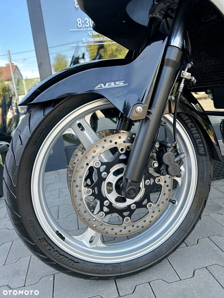 Suzuki DL - 10