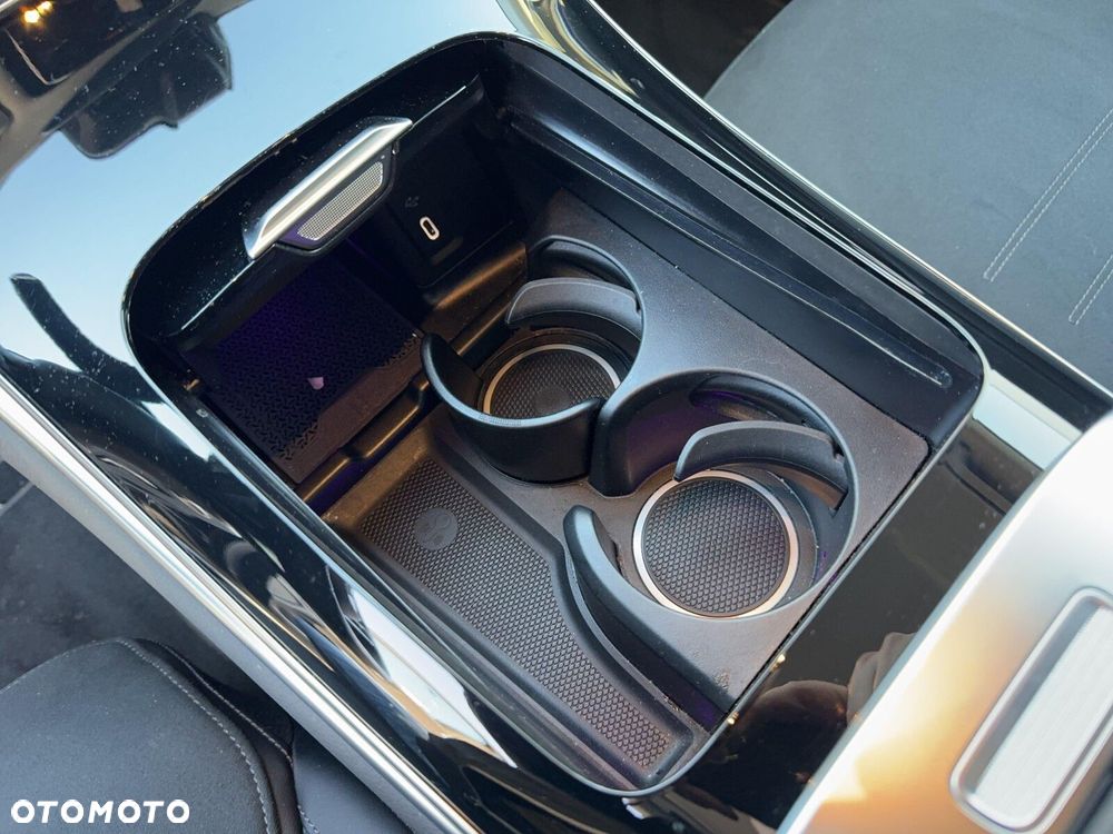 Mercedes-Benz GLC - 18