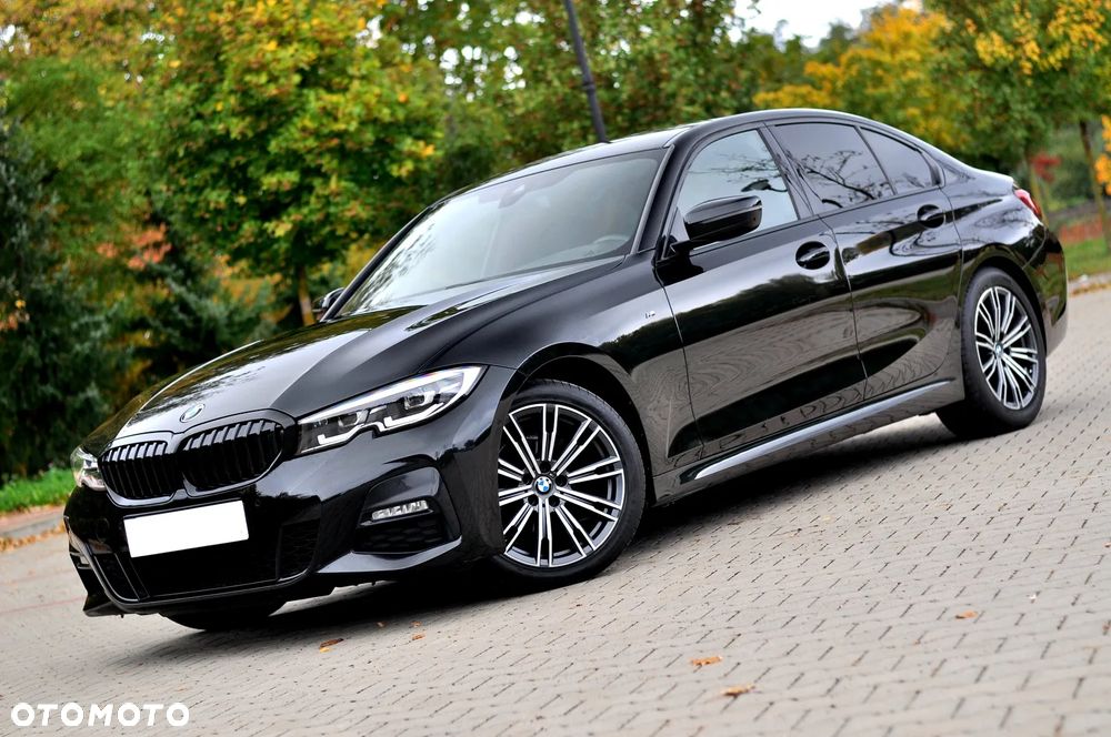 BMW Seria 3 318d M Sport Shadow - 7