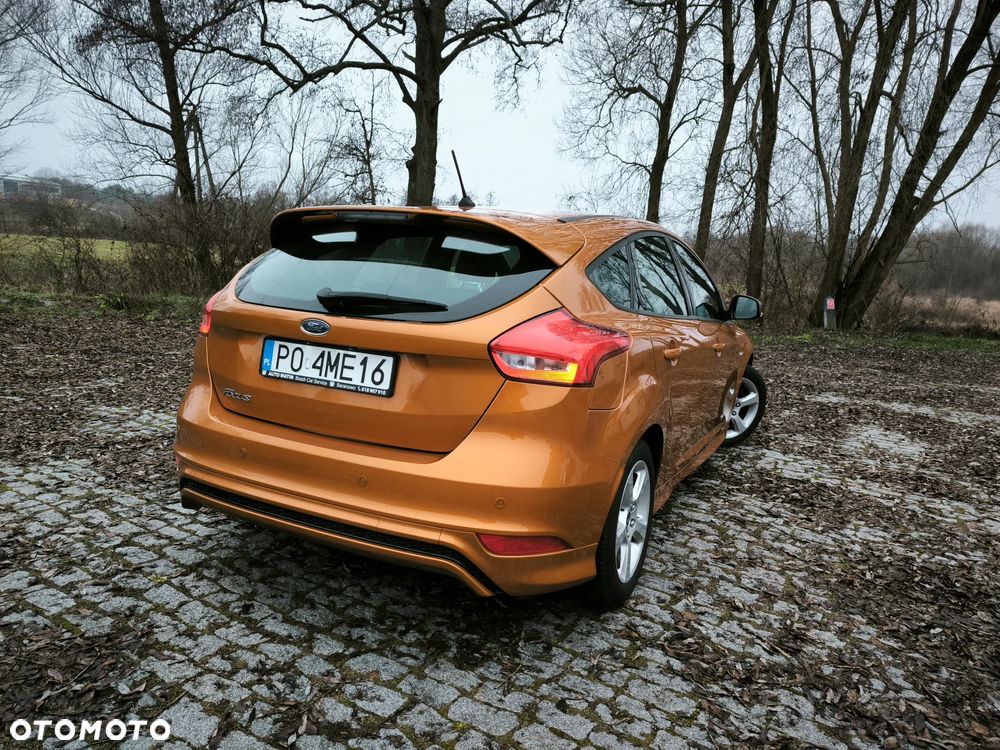 Ford Focus 1.5 TDCi ST-Line - 5