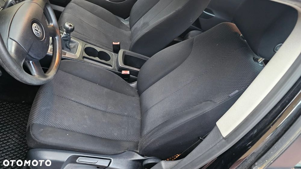 Volkswagen Passat 2.0 TDI Comfortline - 30
