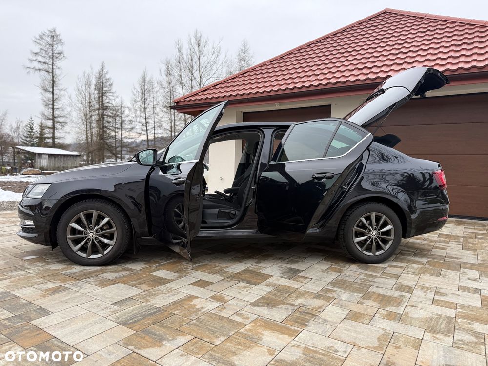 Skoda Octavia ver-1-4-tsi-style - 5