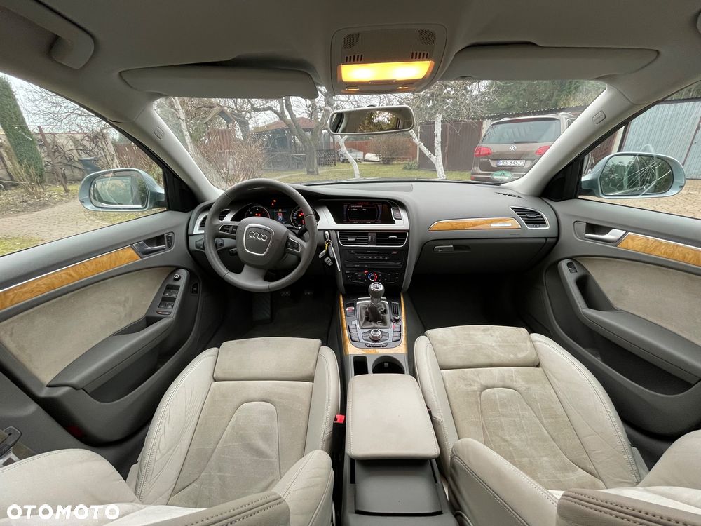 Audi A4 Limousine 2.0 TDI DPF quattro S line Sportpaket (plus) - 13