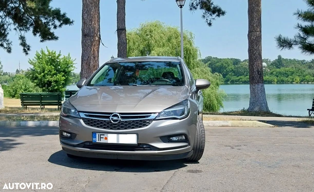 Opel Astra 1.6 D (CDTI DPF ecoFLEX) Start/Stop Edition - 1