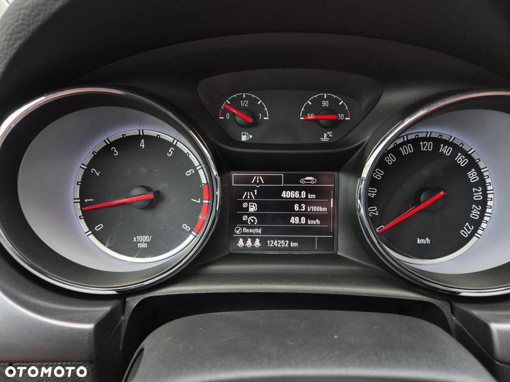 Opel Astra 1.4 Turbo Dynamic - 21