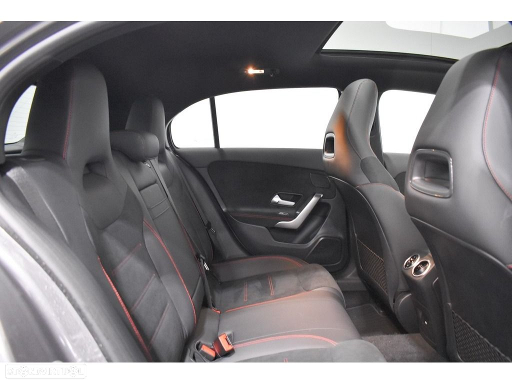 Mercedes-Benz A 250 e - 18