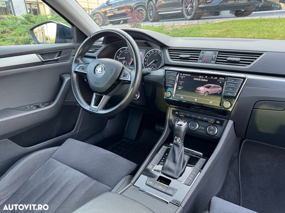 Skoda Superb 1.6 TDI DSG Ambition - 11
