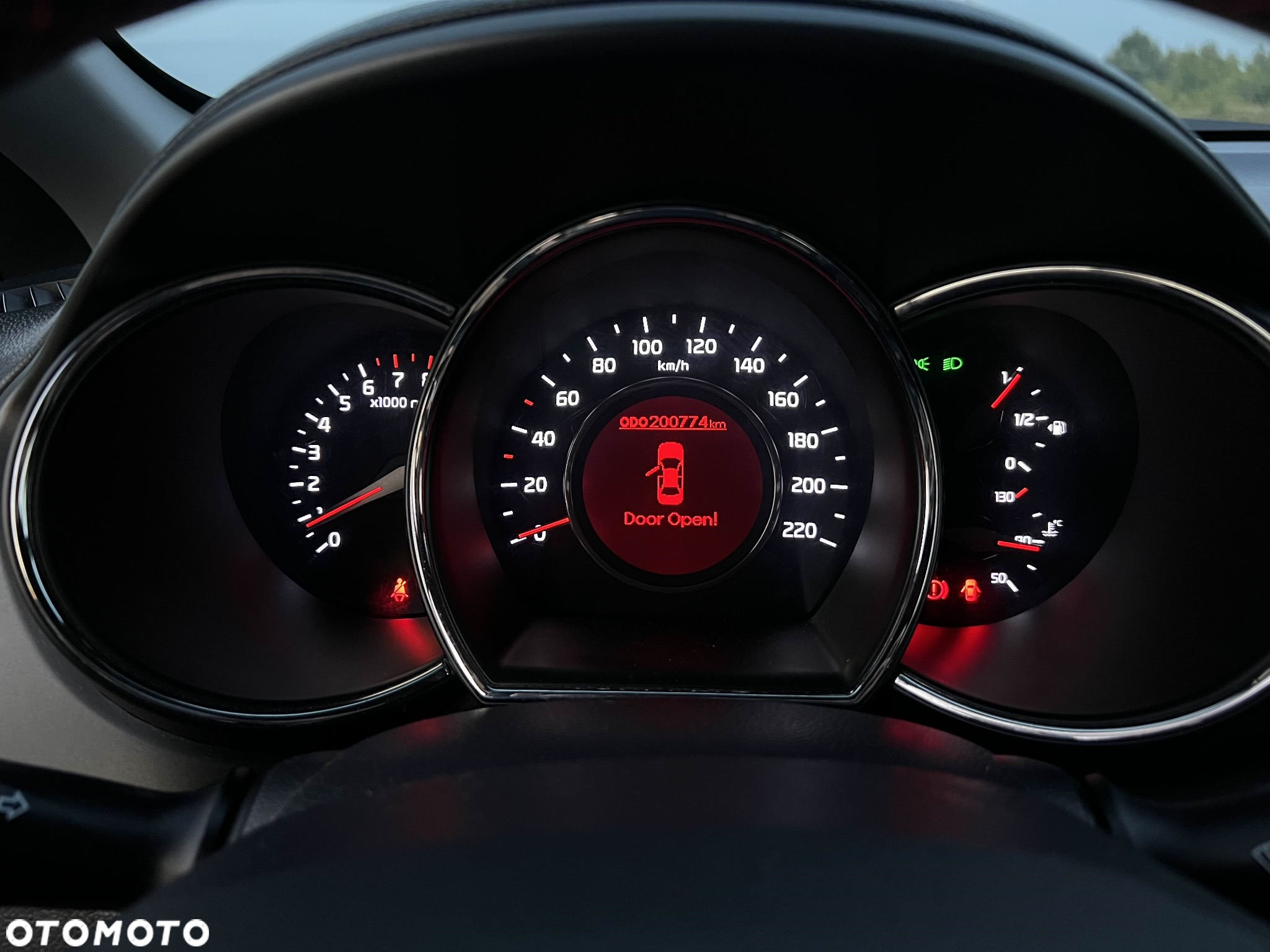 Kia Rio - 12