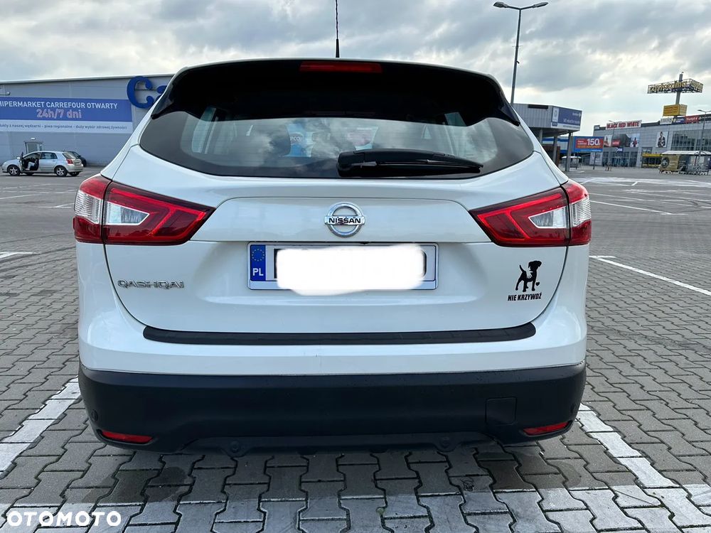 Nissan Qashqai 1.6 dCi Xtronic N-Connecta - 4