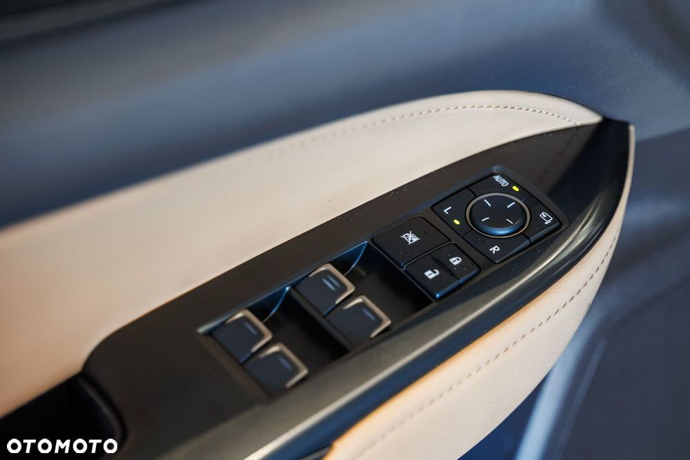 Lexus NX 350h Prestige 2WD - 37