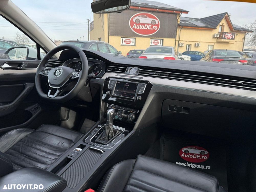 Volkswagen Passat Variant 2.0 TDI DSG 4Motion Highline - 6