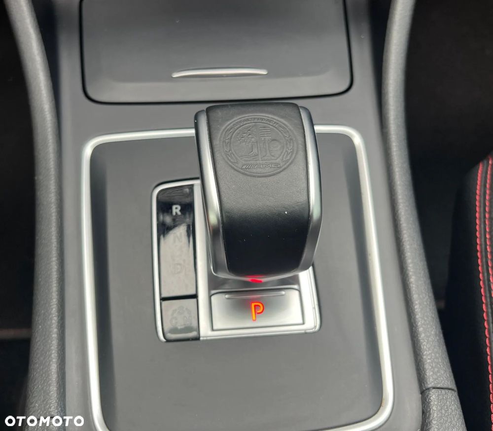 Mercedes-Benz CLA 45 AMG 4Matic 7G-DCT Edition 1 - 31