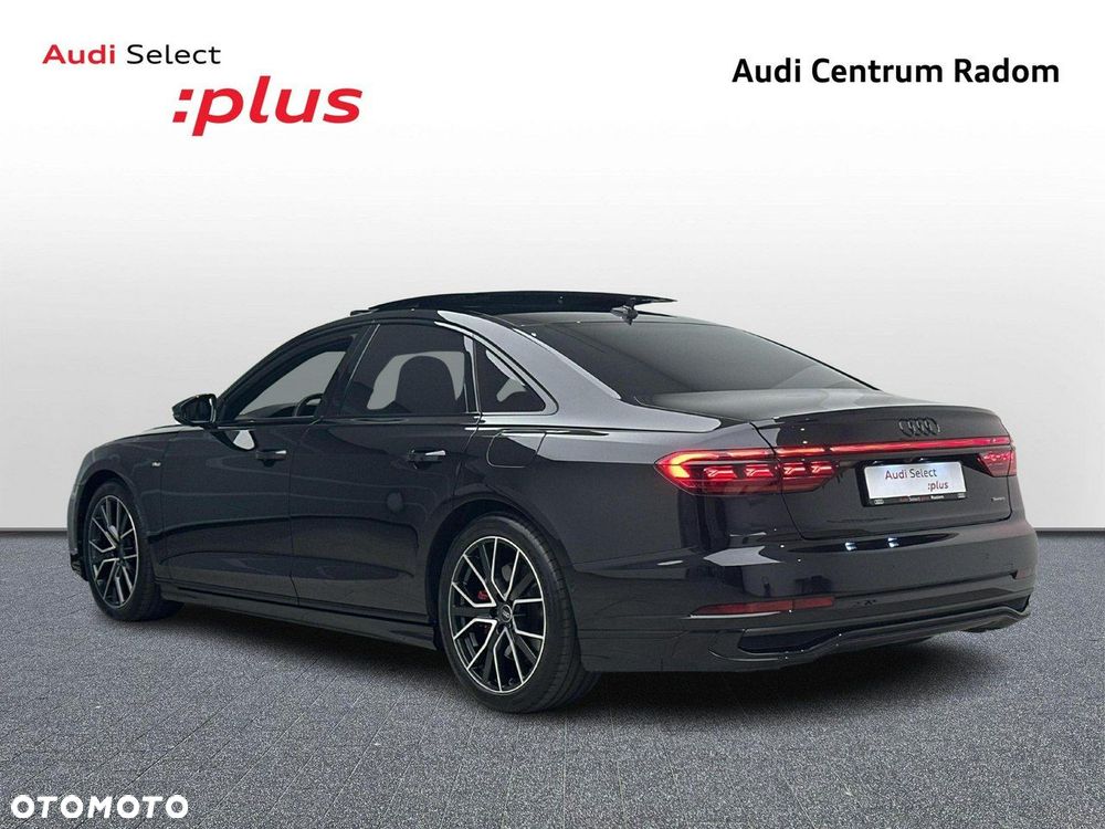 Audi A8 - 3