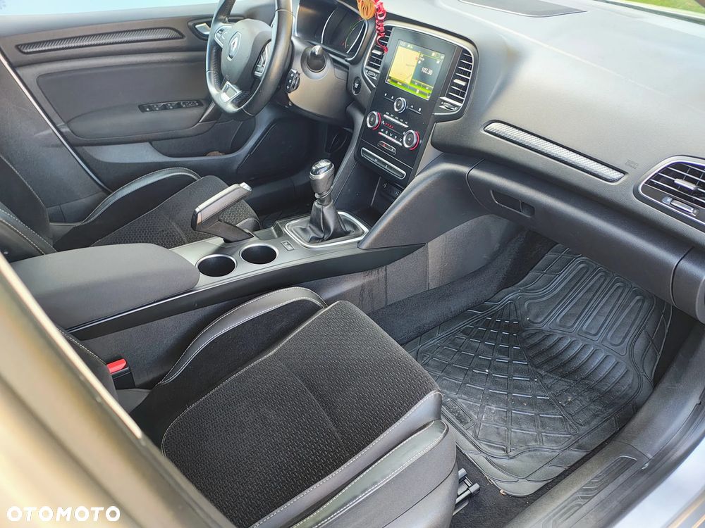 Renault Megane - 23
