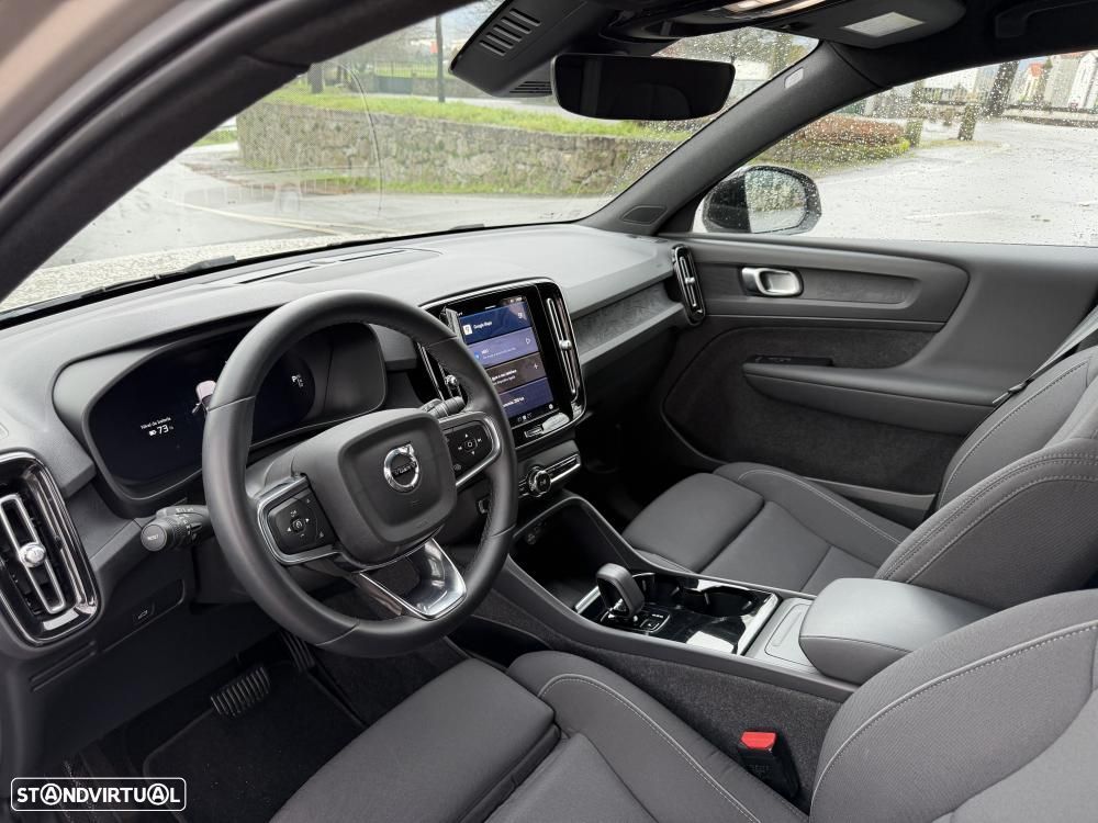 Volvo XC 40 Recharge Plus - 8