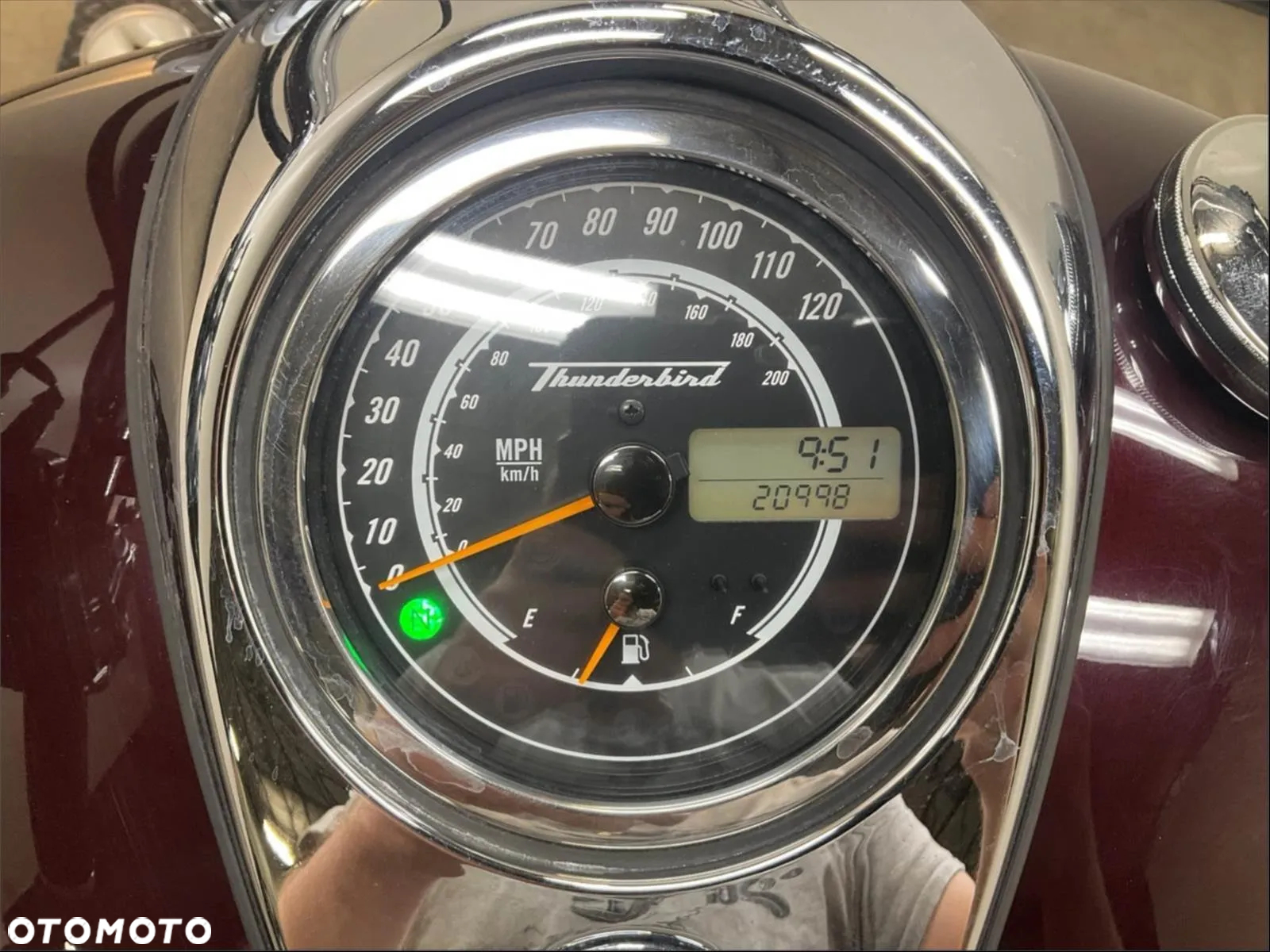 Triumph Thunderbird - 13