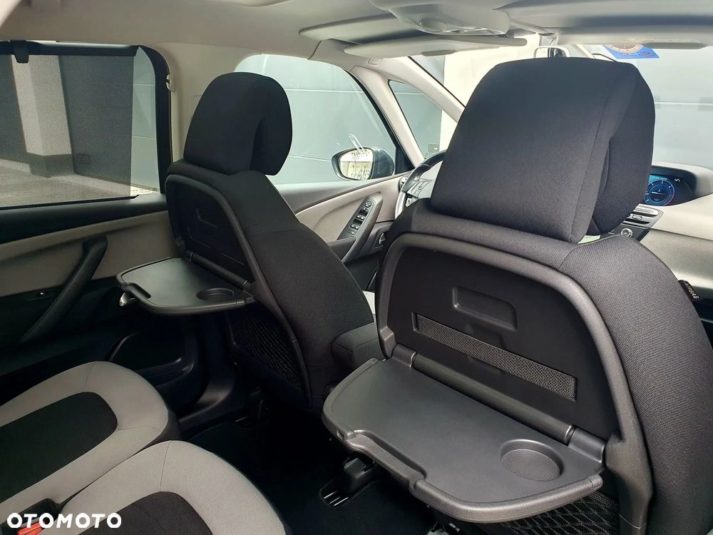 Citroën C4 Picasso BlueHDi 120 Business Class - 14