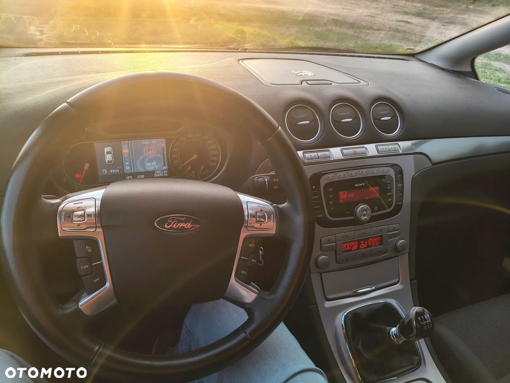Ford S-Max 2.0 TDCi Trend - 5