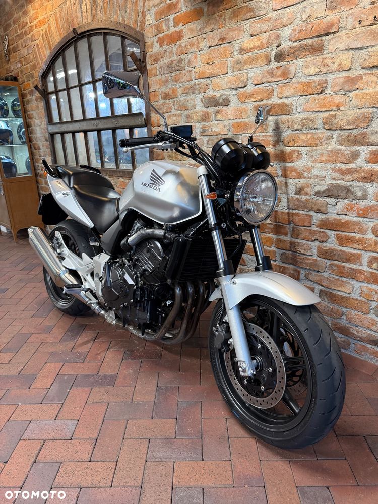 Honda CBF - 2