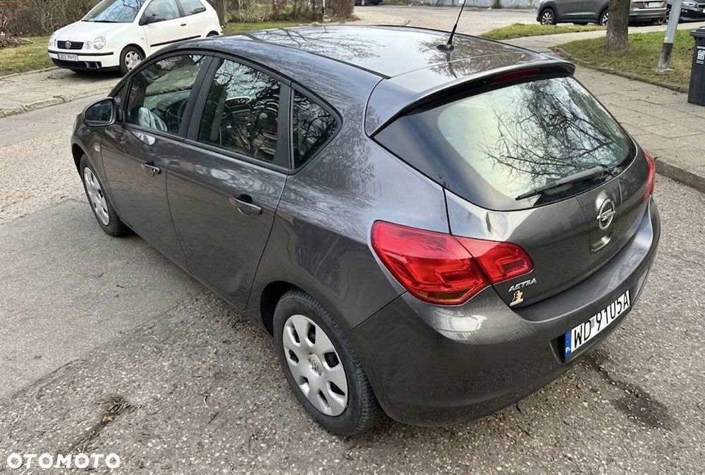 Opel Astra 1.4 Cosmo - 3