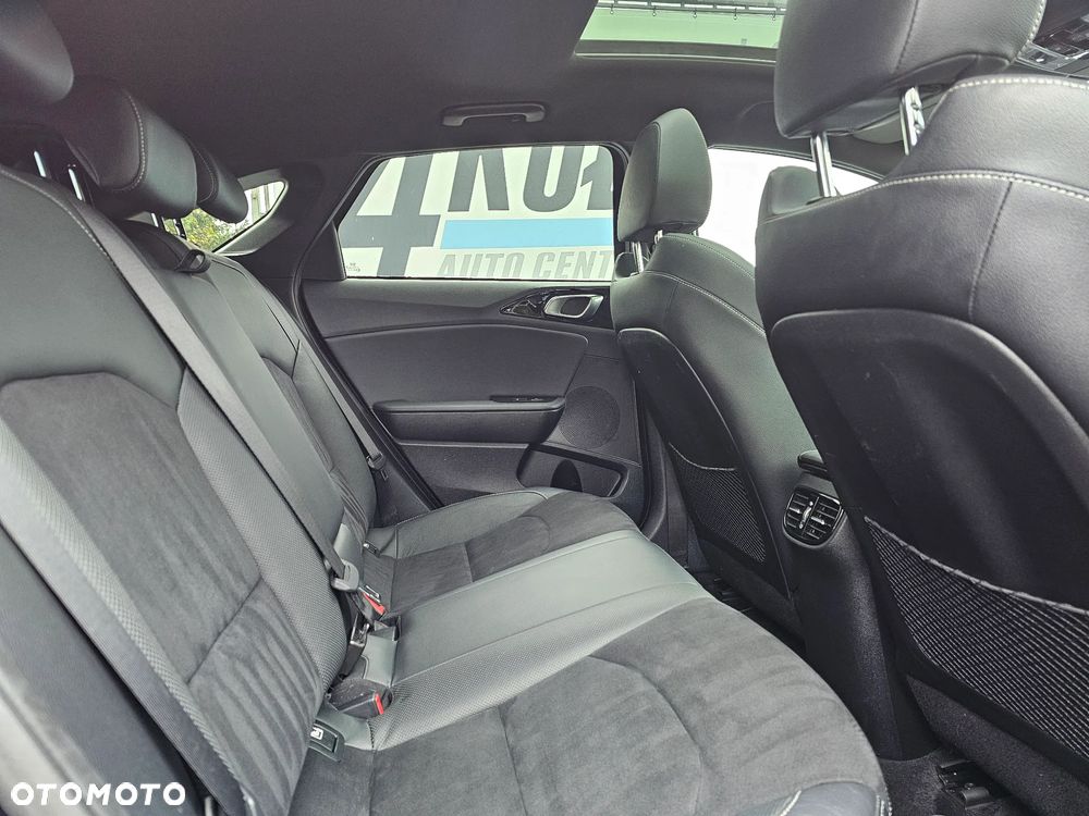 Kia ProCeed 1.4 T-GDI DCT7 OPF GT LINE - 15