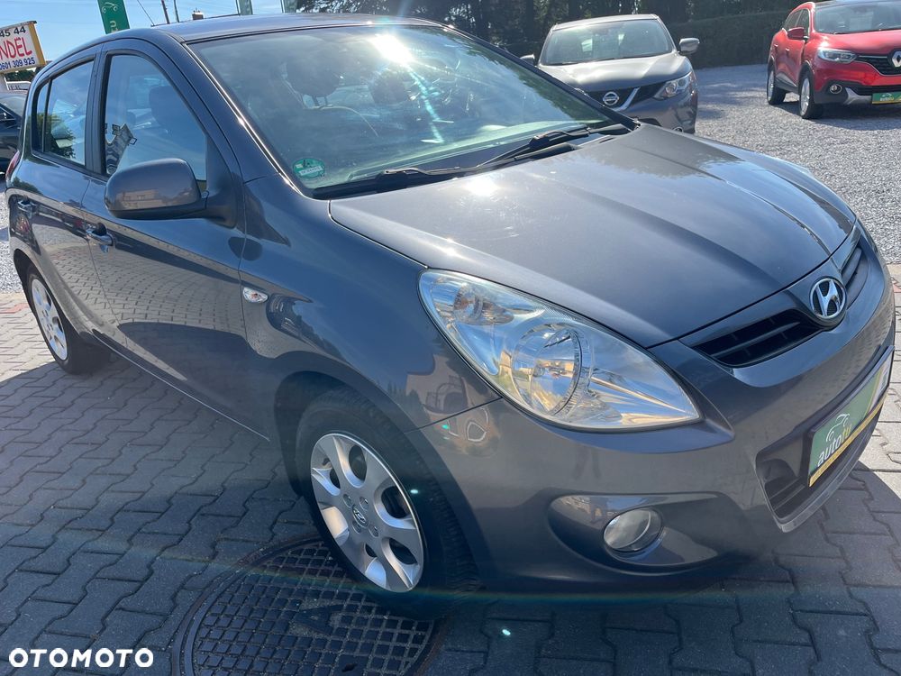 Hyundai i20 - 14