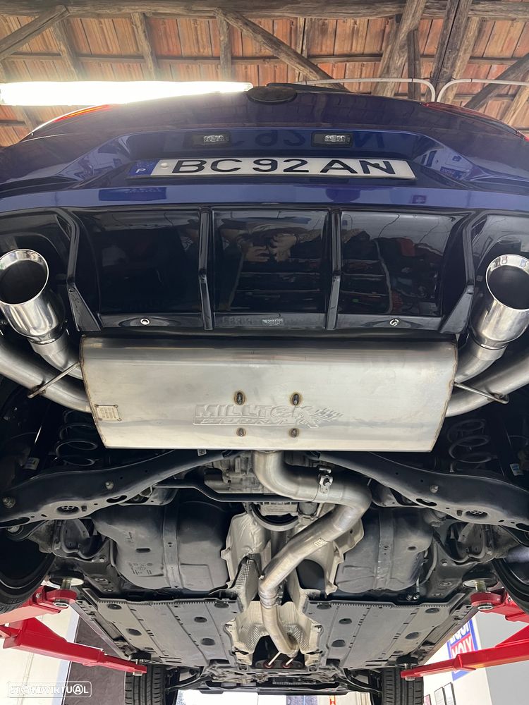 VW Golf 2.0 TSI R DSG - 16