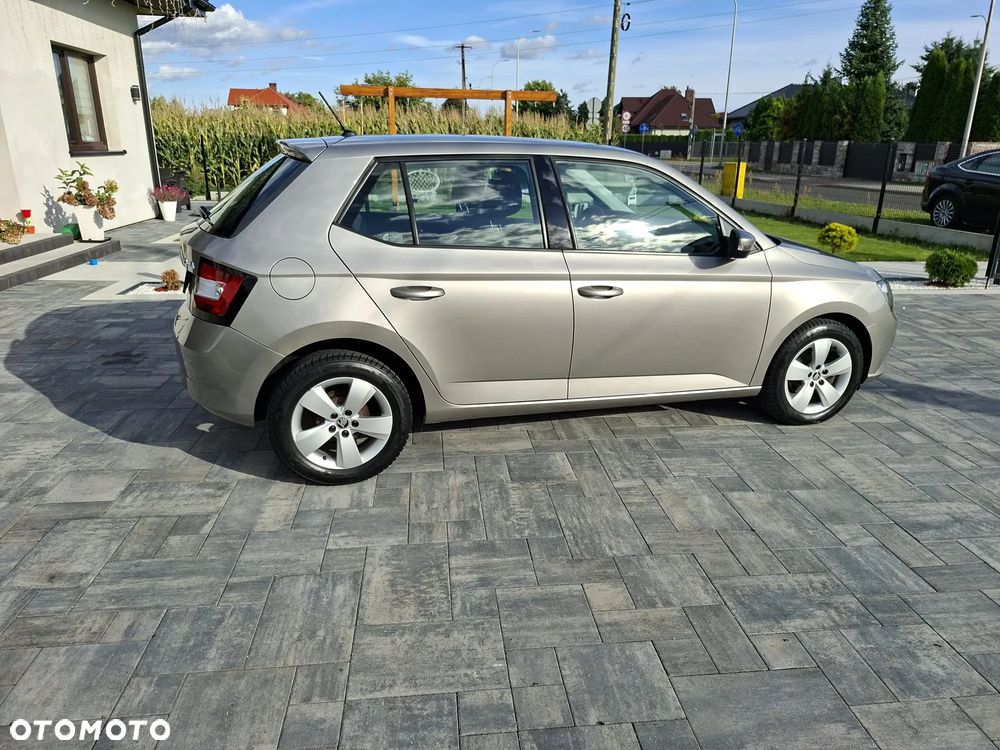 Skoda Fabia 1.2 TSI Ambition - 6