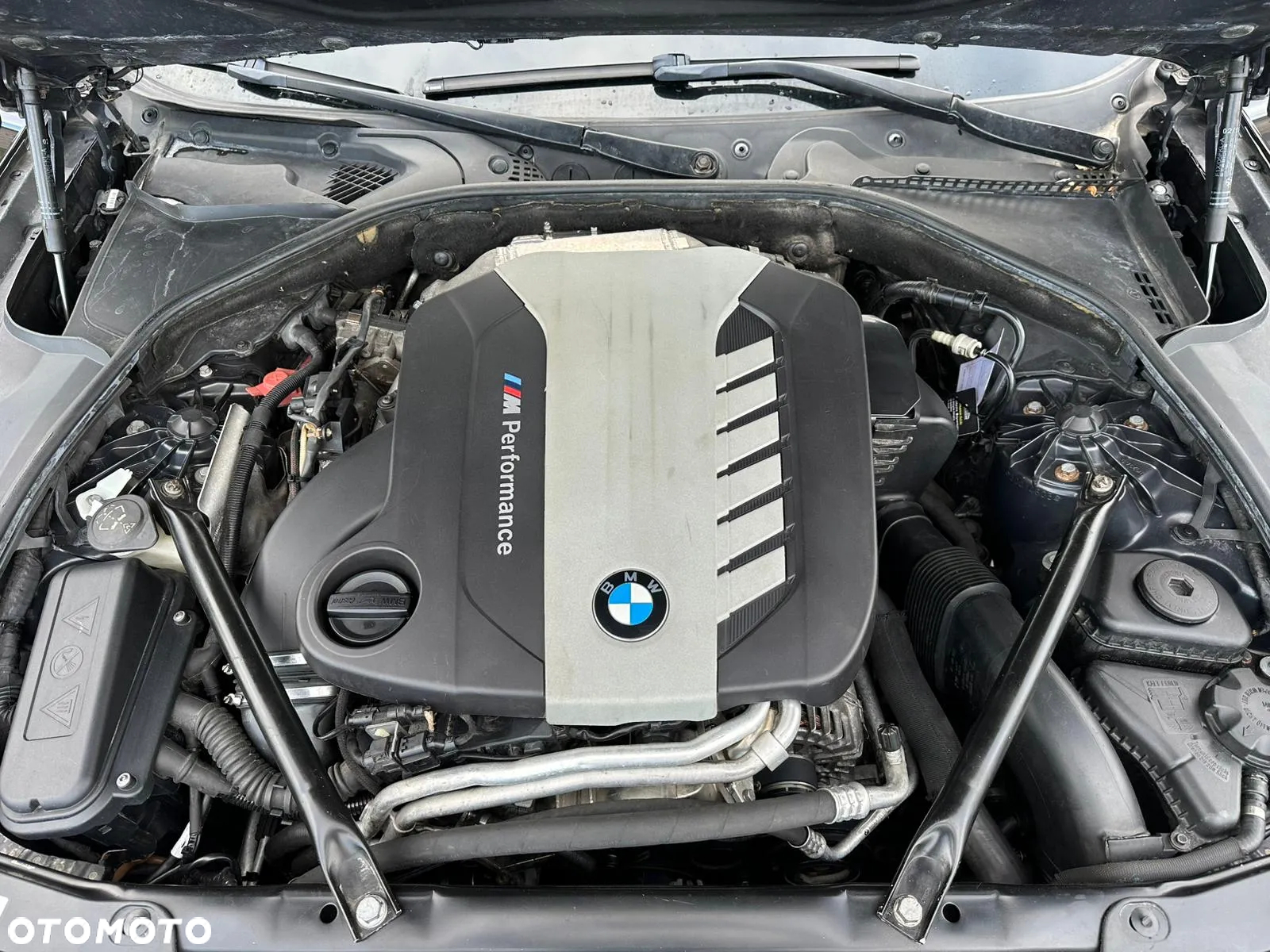 BMW Seria 5 M550d xDrive - 17