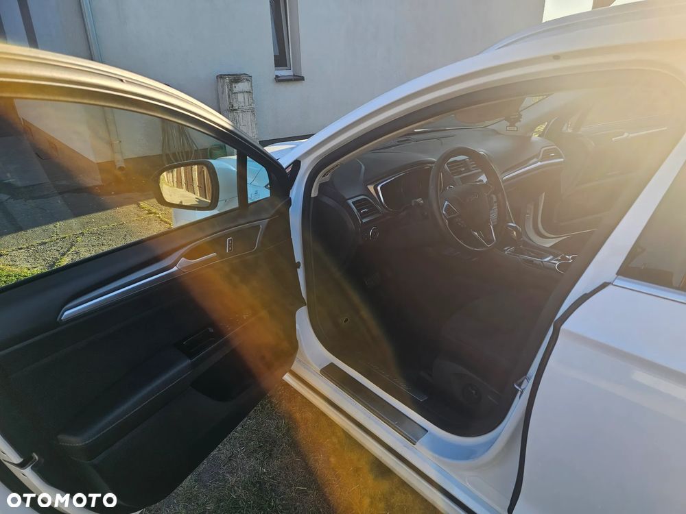 Ford Mondeo 2.0 TDCi Start-Stopp PowerShift-Aut Business Edition - 8