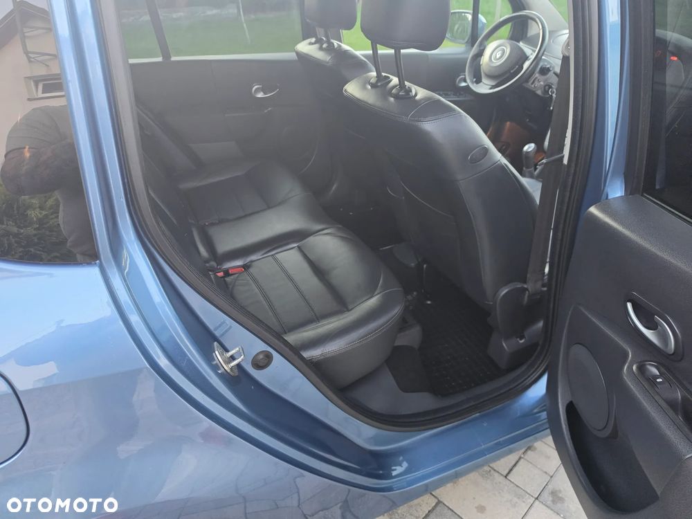 Renault Modus - 21