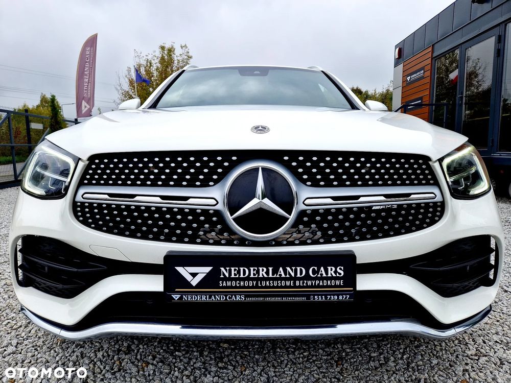 Mercedes-Benz GLC - 39