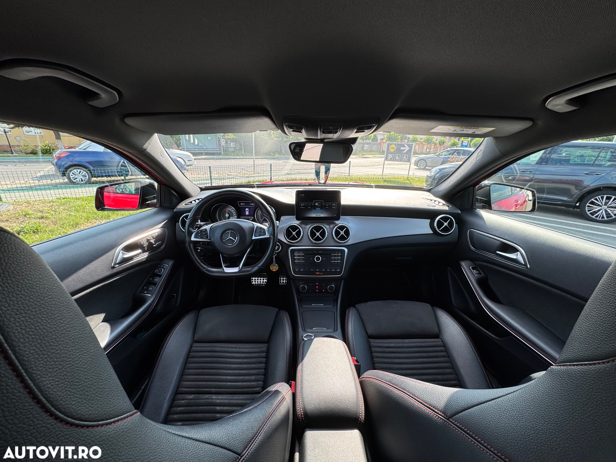 Mercedes-Benz GLA 220 d 4MATIC Aut. - 10