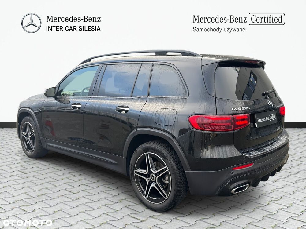 Mercedes-Benz GLB - 8